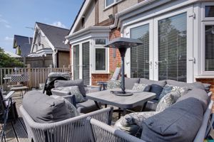 Decking Area- click for photo gallery